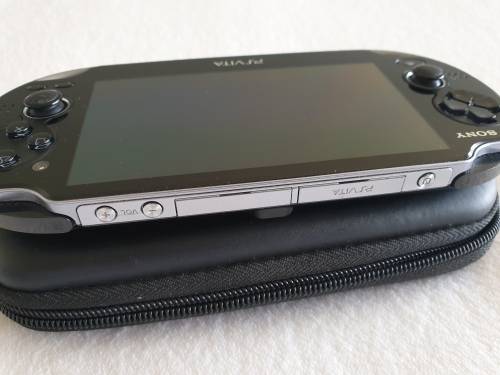 PS / Playstation Vita Console + 9 PS1 Games + 4GB Memory Card (Wifi)