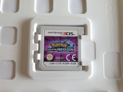 Pokemon Ultra Moon - Nintendo 3DS Game (EUR)
