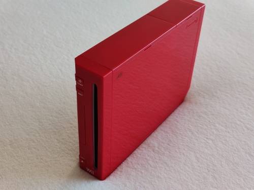 Nintendo Wii Console + 3 Games + Box (25th Anniversary Super Mario Limited Edition Console)