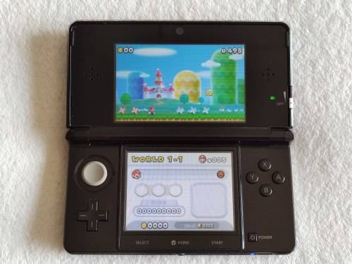 Nintendo 3DS Console + Games