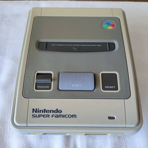 Nintendo Super Famicom Console + 5 Games