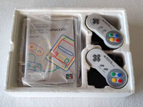 Nintendo Super Famicom Console + 10 Games