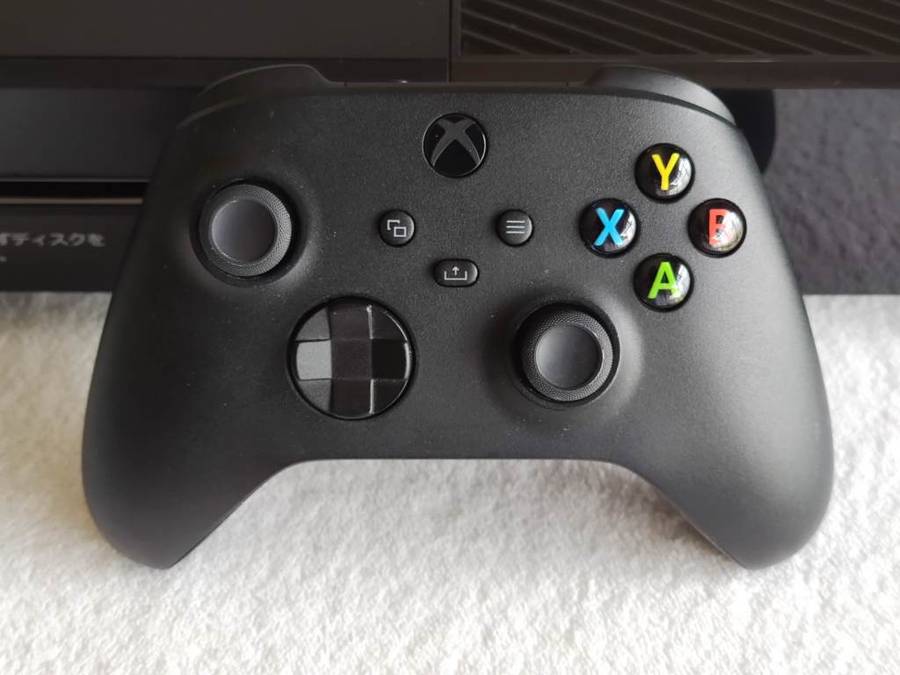 Xbox One 1TB Console + Games