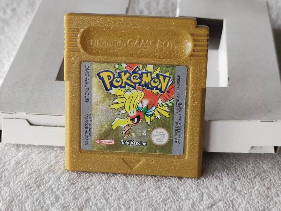 Pokemon Gold - Nintendo Game Boy Color