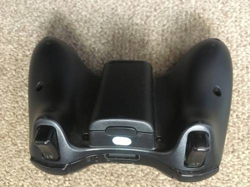 *XBOX 360 CONTROLLER* + *2 x MICROPHONES* + *LIPS Game*