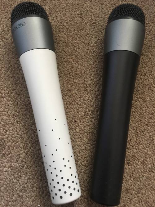 *XBOX 360 CONTROLLER* + *2 x MICROPHONES* + *LIPS Game*