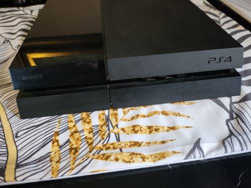 Sony PS4