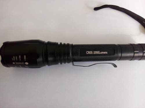 Rechargeable 2000 Lumens Torch