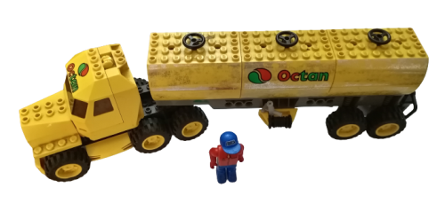 LEGO 4 Juniors City Tanker Truck - LEGO 4654 | VERY RARE SET