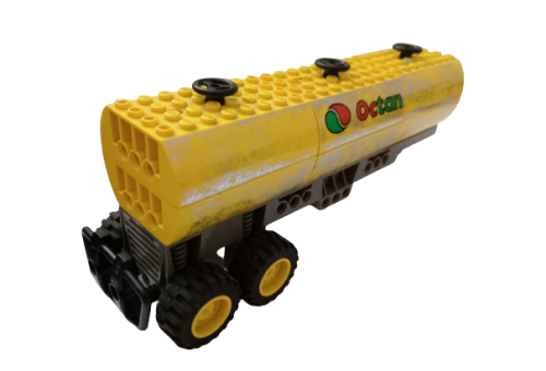 LEGO 4 Juniors City Tanker Truck - LEGO 4654 | VERY RARE SET