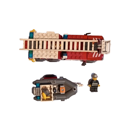 LEGO 7239 City Fire Truck - LEGO 7239