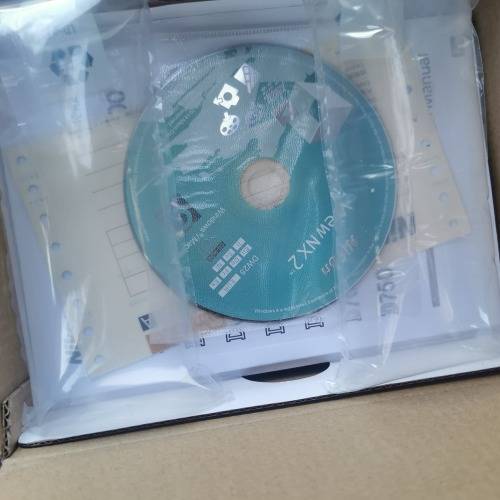 New Nikon d7000 body only 16.2 Mp and 1080 HD video