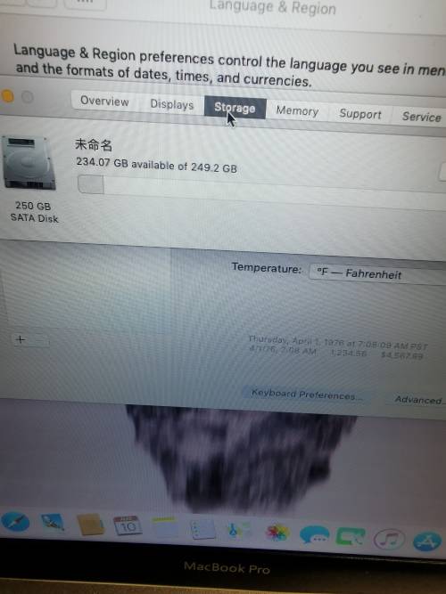 Mac book pro 13 2017 4G RAM 250 G