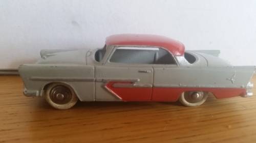 French Dinky #24d Plymouth Belvedere 2