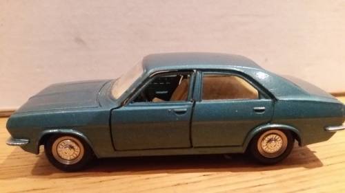 French Dinky 1409 Chrysler 180