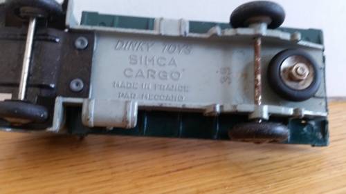 French Dinky #33c Simca Cargo Glass Truck