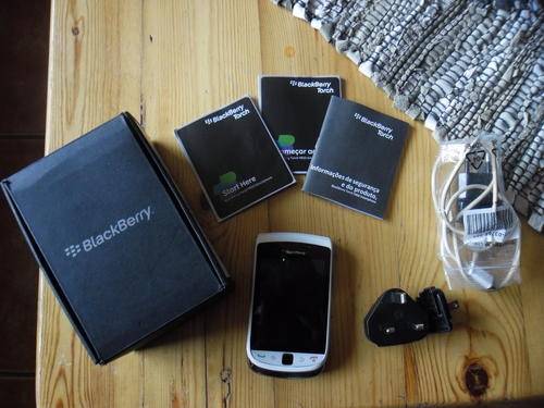Blackberry Torch 9810 with box and all