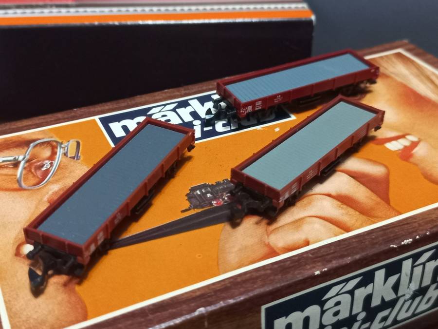 Marklin 8610 Low Side Car, German Federal Railroad (DB) (unboxed)