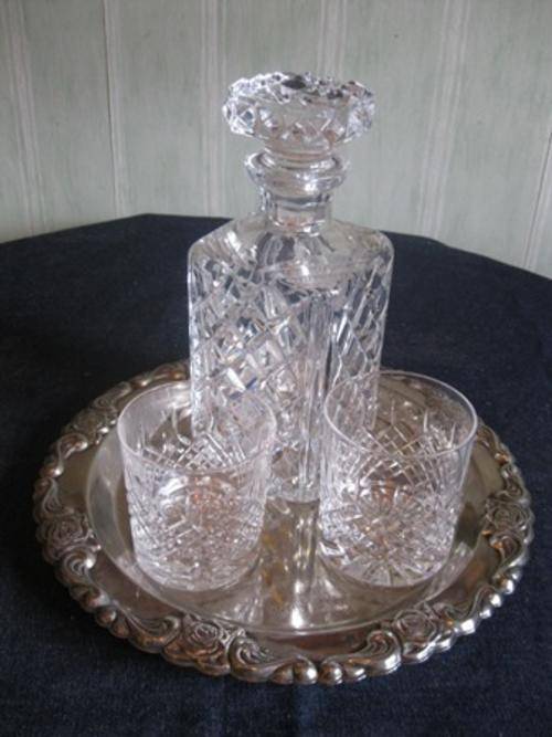 Crystal Decanter with Whiskey Glasses and Free Plated Tray
