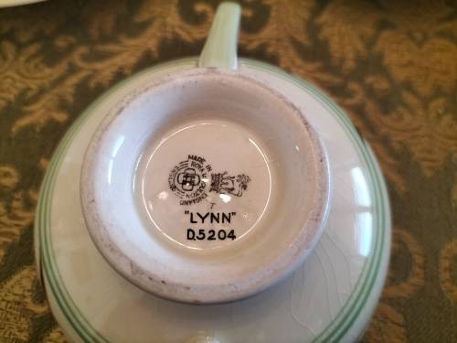 Royal Doulten Lynne Dinner Set