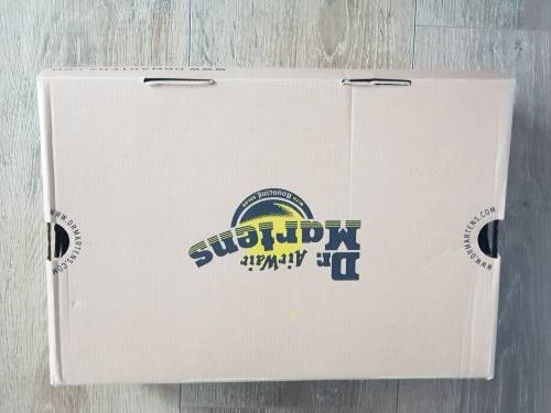 dr Martens 8 hole boots Pascal Ivory size 7 (unworn)
