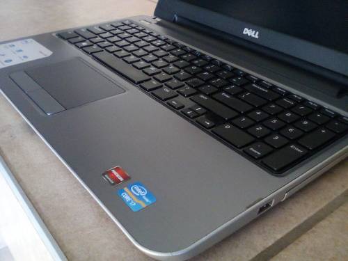 ** MONSTER GAMER** Dell Inspiron 15R - 15.6" (1080p) XEON  i7-3537U - 1 TB HDD - 8GB RAM - AMD 8730M