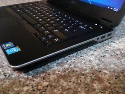 *Business Notebook* Dell Latitude E6440 -14" HD+ 1600x900 - i7-4600M - 500 GB HDD - 4 GB RAM  - HDMI