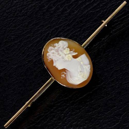 SOLID Antique 9ct Gold Cameo Brooch -- Stunning