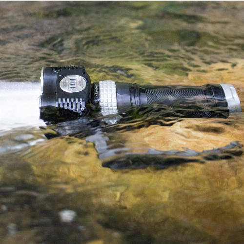 Niteye Premium EYE40 L2 Flashlight 3150 Lumen 430m IP68