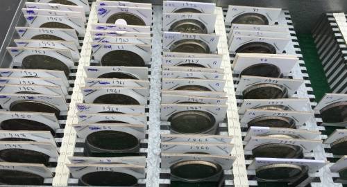COLLECTION OF SILVER CROWNS AND R1 COINS AS PER CONDITION AND DESCRIPTION BELOW IN STEEL BOX