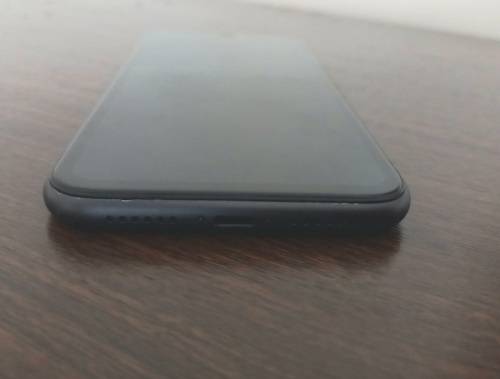 Iphone 11 ( Please Read)