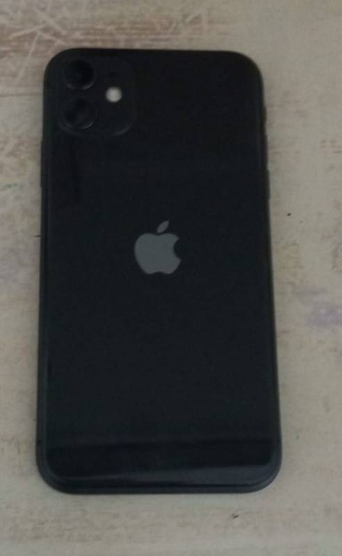 Iphone 11 ( Please Read)