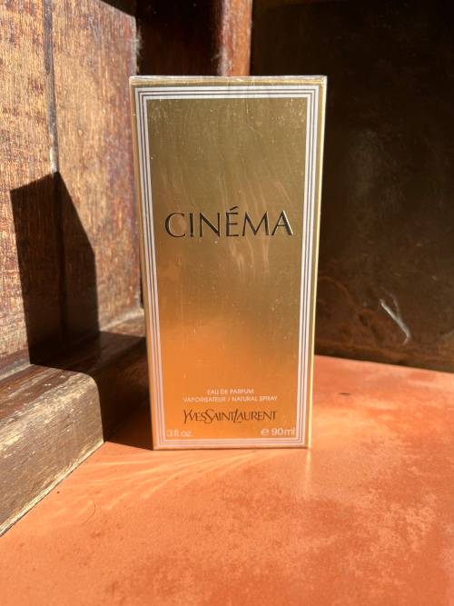 PERFUME