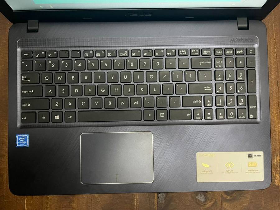 ASUS LAPTOP
