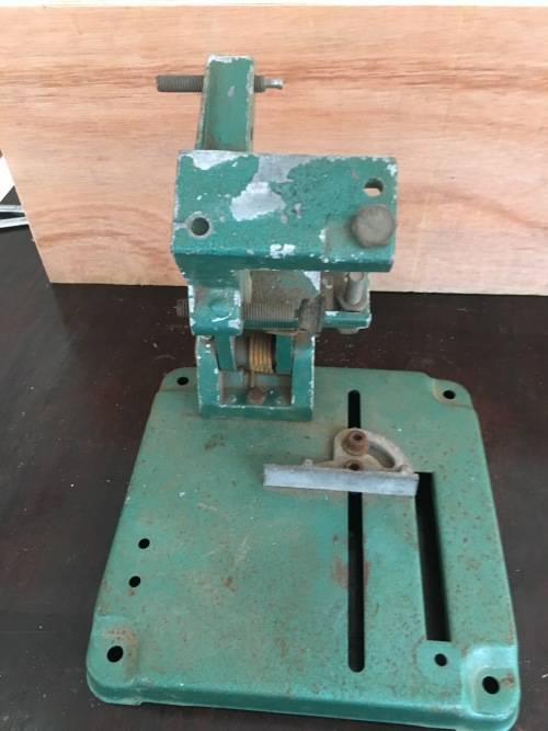 Angle grinder miter stand