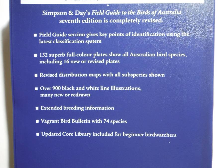 Field Guide to the Birds of Australia : 7th Edition - Softcover - Simpson & Day