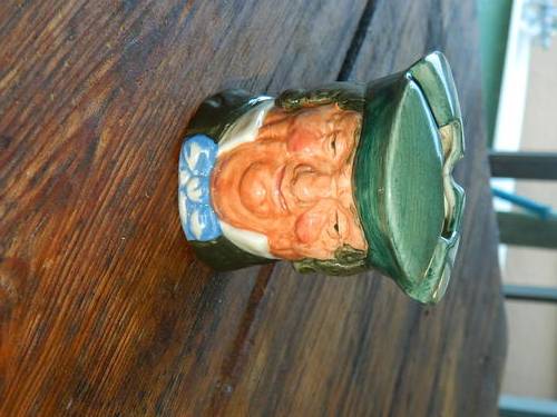 ROYAL DOULTON ASTRY