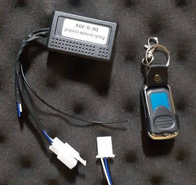Automotive Flash Remote + Receiver - R1 NO RESERVE!!!
