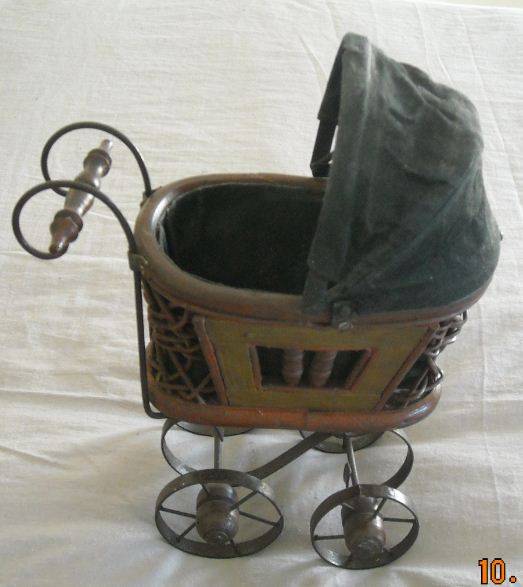 VERY OLD PRAM