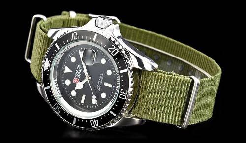 *FREE COURIER** SHARK ARMY-Luxury Men Date  Quartz Military Sport Wrist Watch** From: United St