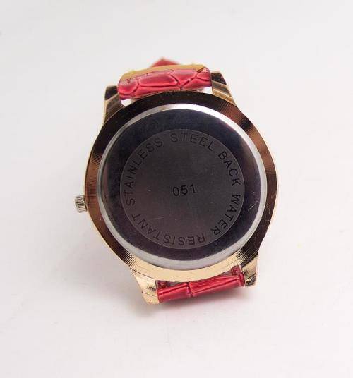 --***LADIES **AUSTRIAN  CRYSTAL ENCRUSTED ~Gogoey  QUARTZ  Watch  - RED