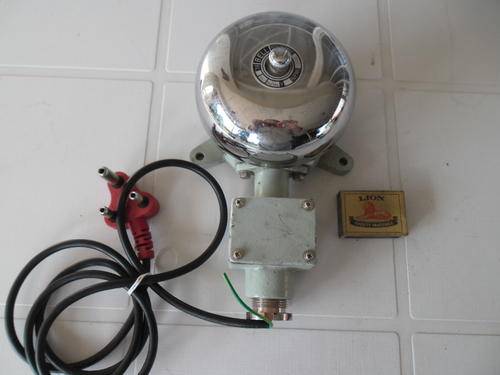 vintage heavy metal bell working can be use in fire station