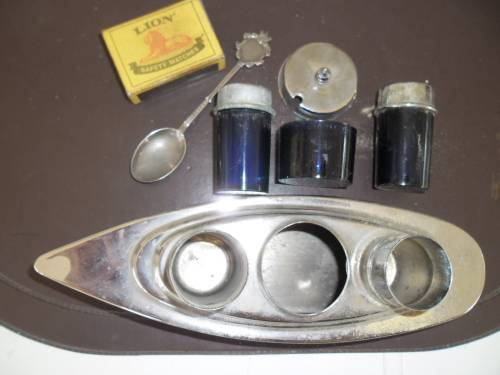 Art deco style salt pepper muster ship holder size is 200mm long