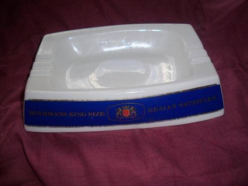ROTHMANS ASH TRAY
