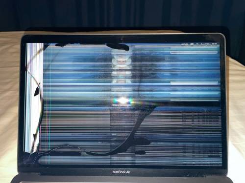 Apple Macbook Air M1 2020 **Read description**