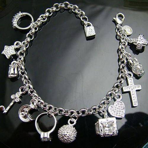 Beautiful! 925 Silver-Filled Charm Bracelet - Exquisite!