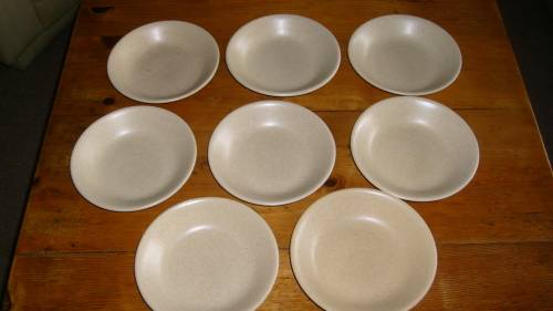 62 piece dinner and breakfast service. Vintage Rhodesian Willsgrove pottery