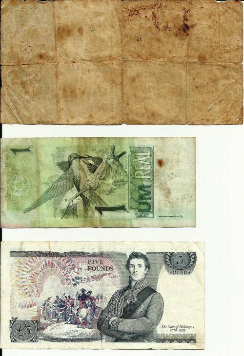 Lot of three international banknotes
