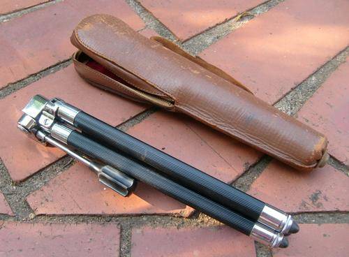 Vintage Samoca retractable camera tripod with leather carry case