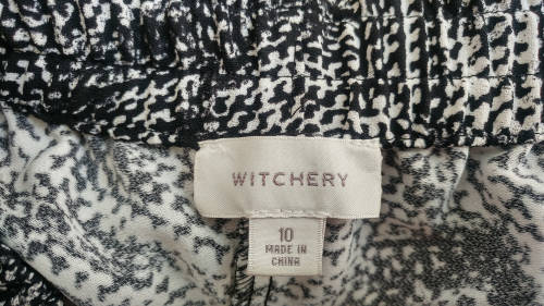 Witchery ladies black and white summer pants Size 10